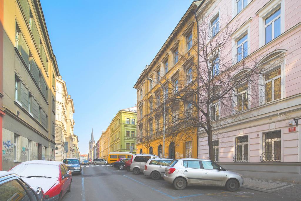 Apartmán Vlkova Palace Praha Exteriér fotografie